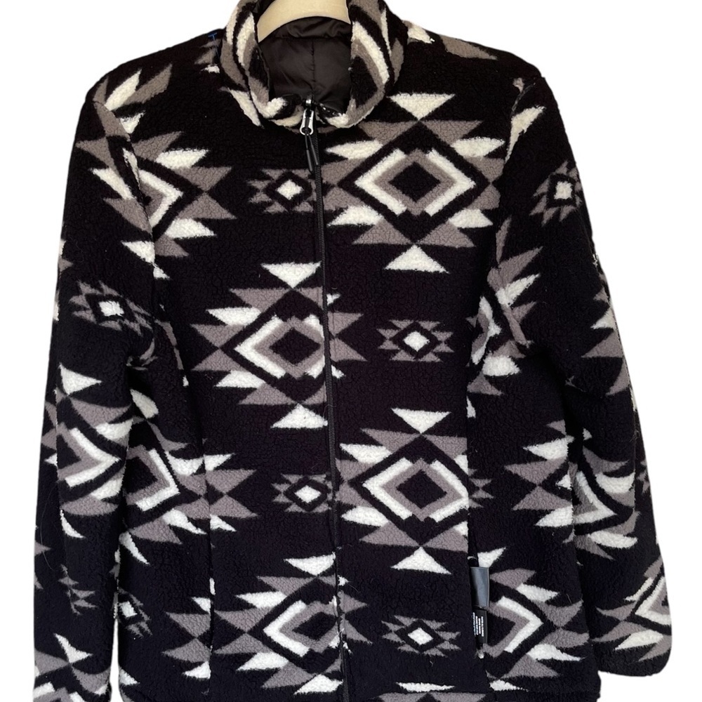 ZeroXposur Coat Size Medium Reversible Jacket puffer / Aztec Pattern Fleece